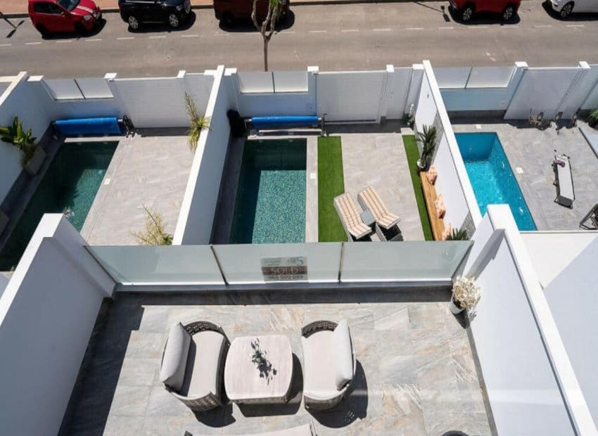 4 bedroom Villa for sale in San Pedro del Pinatar with pool - € 449,000 (Ref: 9487229)