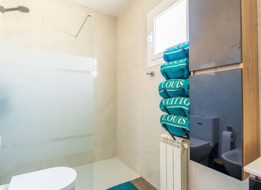 3 Zimmer Villa zu verkaufen in Orihuela Costa mit Pool - 360.000 € (Ref: 9487233)