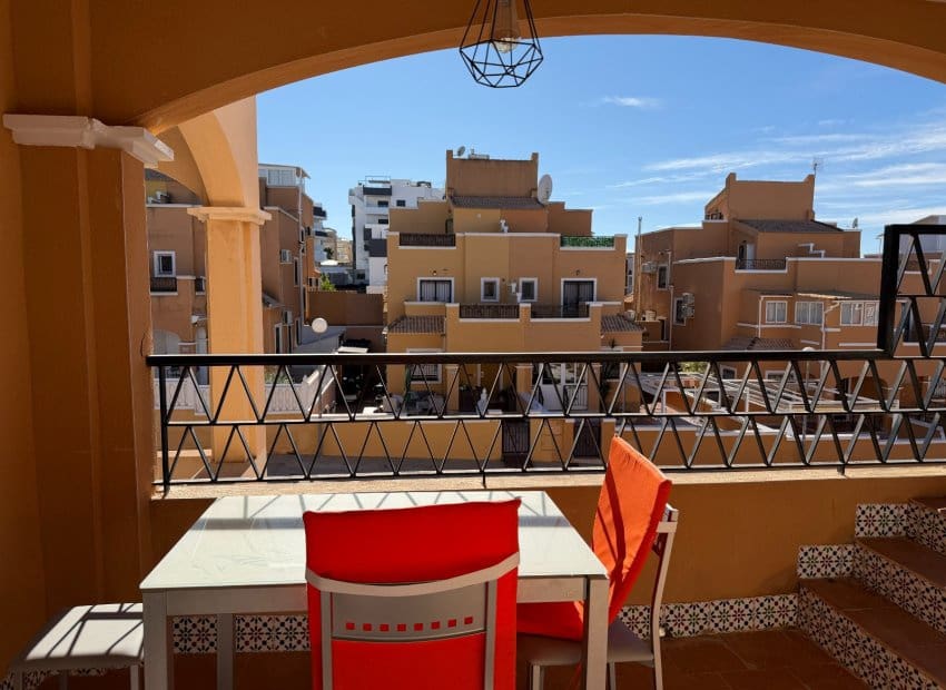 2 chambre Penthouse à vendre à Los Altos avec piscine - 169 000 € (Ref: 9487234)