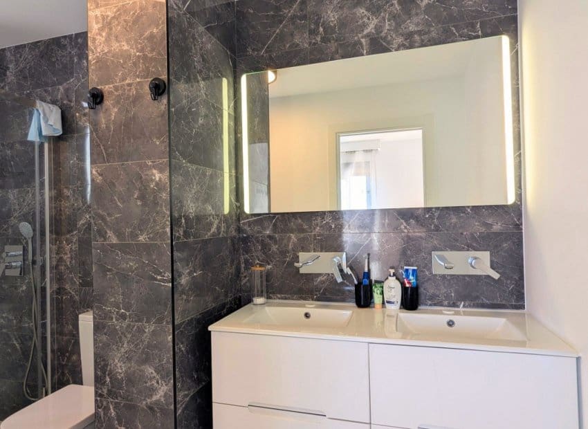 2 bedroom Penthouse for sale in San Miguel de Salinas with pool - € 299,000 (Ref: 9487238)