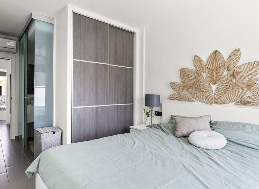 2 slaapkamer Penthouse te koop in Orihuela Costa met zwembad - € 319.000 (Ref: 9488504)