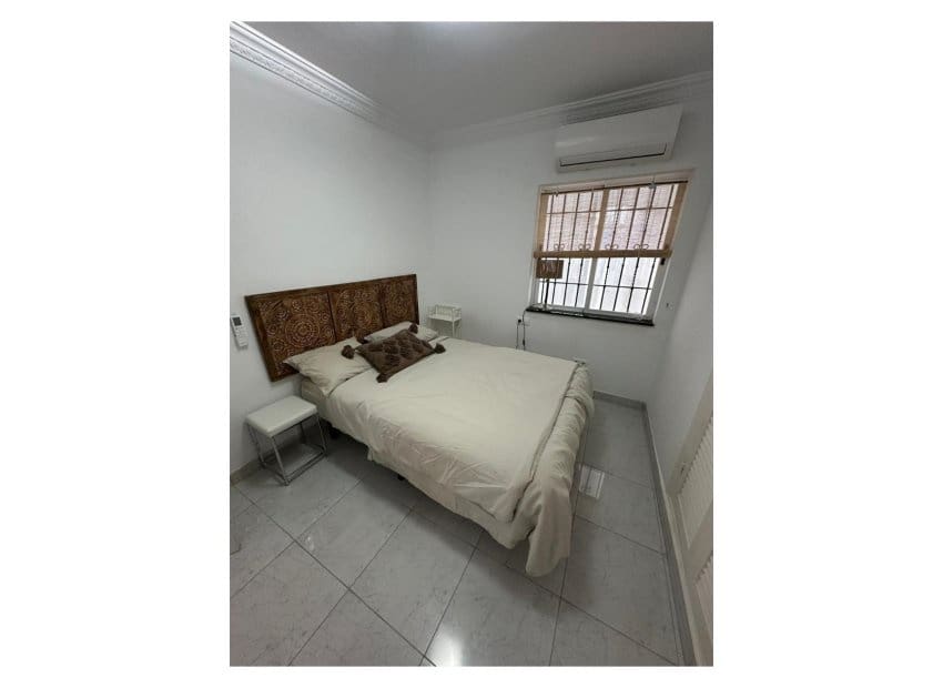 3 soverom Villa til salgs i San Luis med svømmebasseng - € 645 000 (Ref: 9489990)