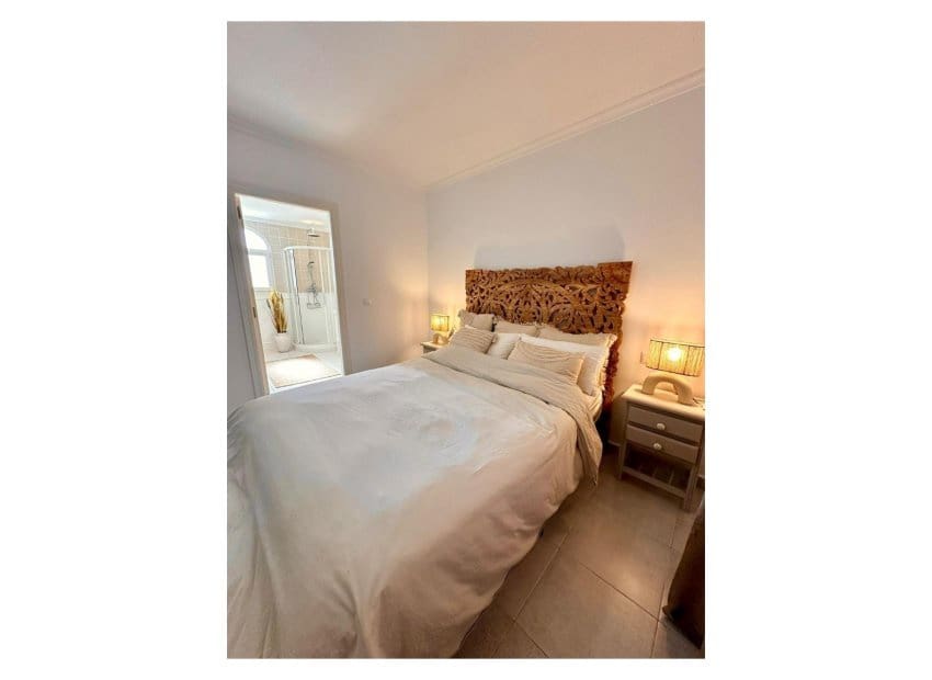 3 soverom Villa til salgs i San Luis med svømmebasseng - € 645 000 (Ref: 9489990)