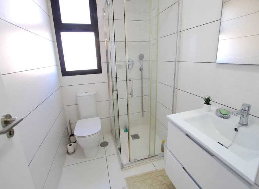 2 bedroom Apartment for sale in Villamartin - € 235,000 (Ref: 9492699)