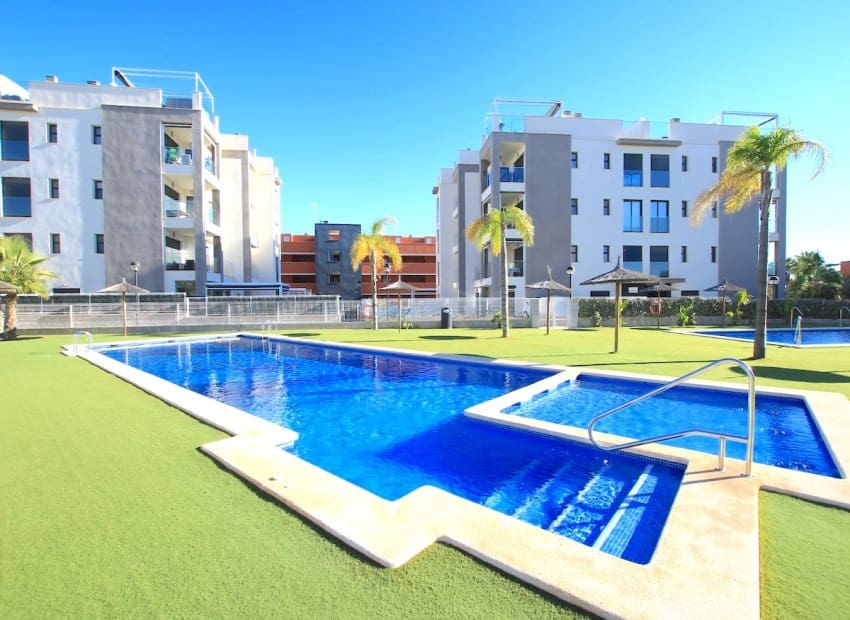 2 bedroom Apartment for sale in Villamartin - € 235,000 (Ref: 9492699)