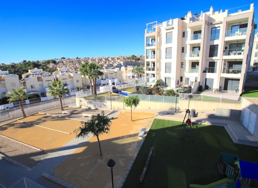2 bedroom Apartment for sale in Villamartin - € 235,000 (Ref: 9492699)