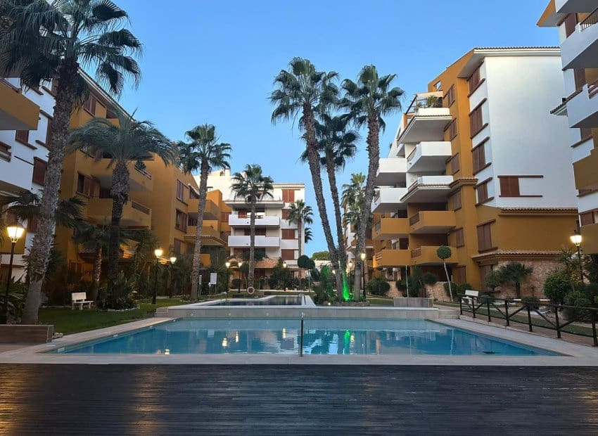 2 bedroom Apartment for sale in Orihuela Costa with pool - € 289,995 (Ref: 9492700)