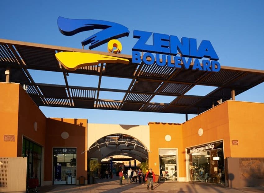 2 bedroom Apartment for sale in Orihuela Costa with pool - € 289,995 (Ref: 9492700)