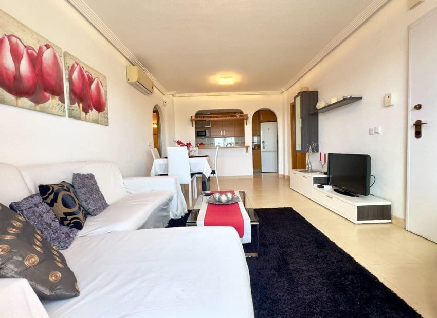 2 soverom Bungalow til salgs i Orihuela Costa med svømmebasseng - € 265 000 (Ref: 9492701)