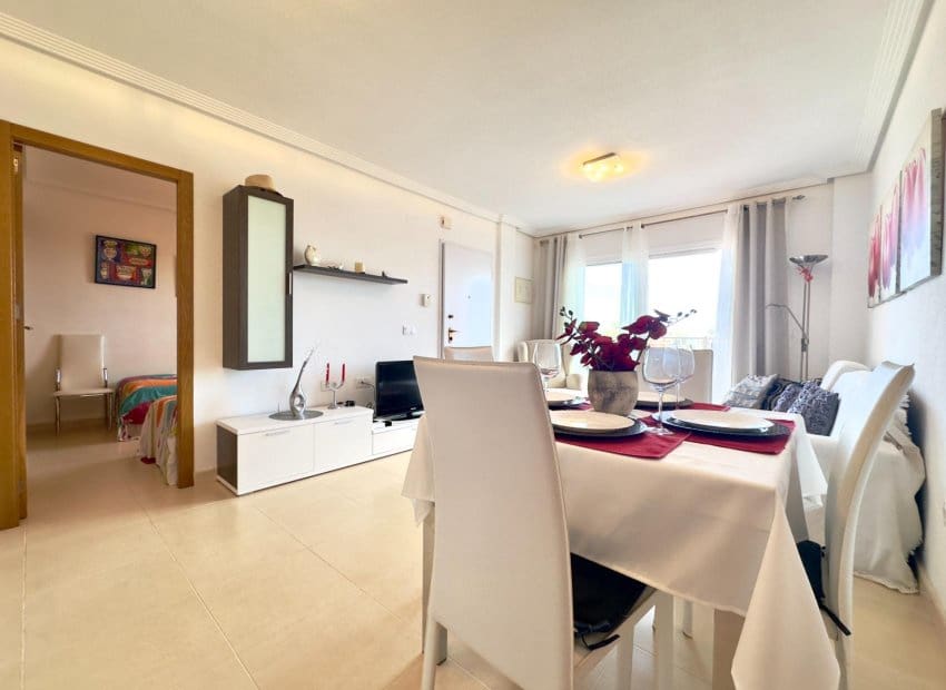 2 soverom Bungalow til salgs i Orihuela Costa med svømmebasseng - € 265 000 (Ref: 9492701)