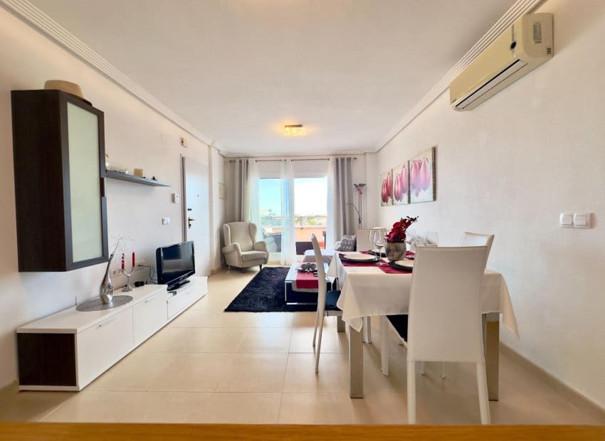 2 soverom Bungalow til salgs i Orihuela Costa med svømmebasseng - € 265 000 (Ref: 9492701)