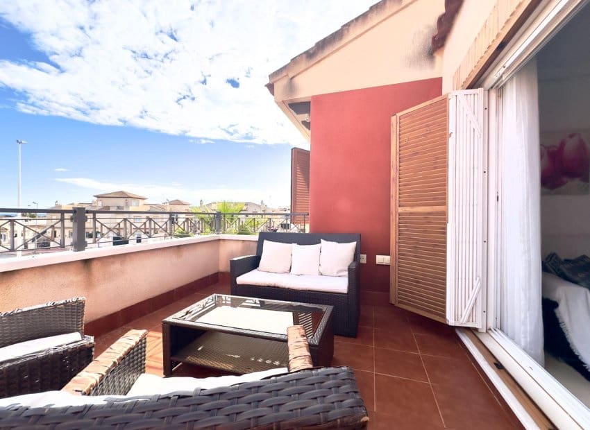 2 soverom Bungalow til salgs i Orihuela Costa med svømmebasseng - € 265 000 (Ref: 9492701)