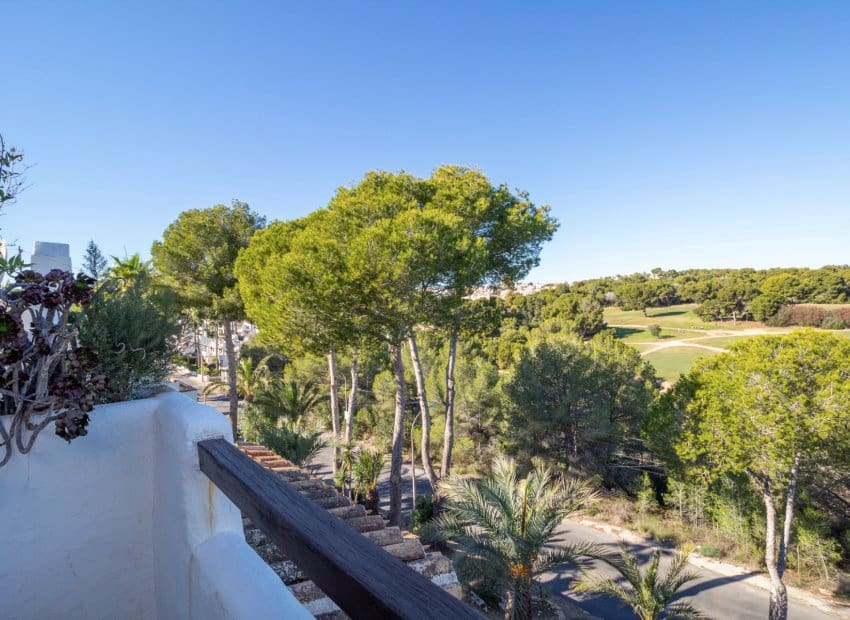 2 bedroom Semi-detached Villa for sale in Orihuela - € 299,000 (Ref: 9495363)