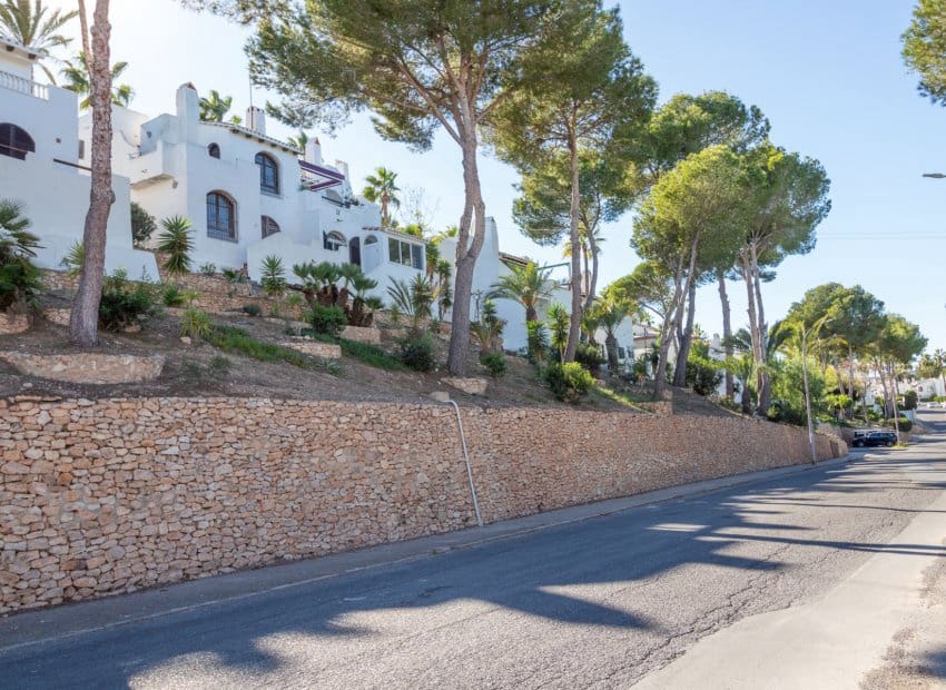 2 bedroom Semi-detached Villa for sale in Orihuela - € 299,000 (Ref: 9495363)