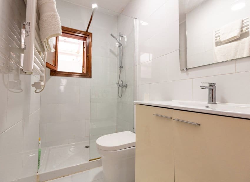 1 bedroom Apartment for sale in El Chaparral with pool - € 109,000 (Ref: 9495364)