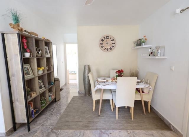 3 sovrum Bungalow till salu i Paraje Natural, Torrevieja med pool - 139 000 € (Ref: 9495365)