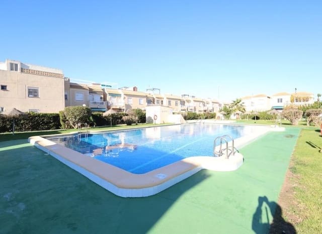3 sovrum Bungalow till salu i Paraje Natural, Torrevieja med pool - 139 000 € (Ref: 9495365)