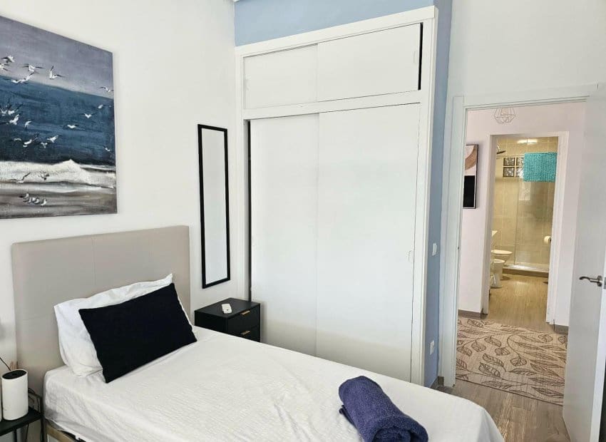 4 bedroom Villa for sale in San Fulgencio with pool - € 520,000 (Ref: 9495366)