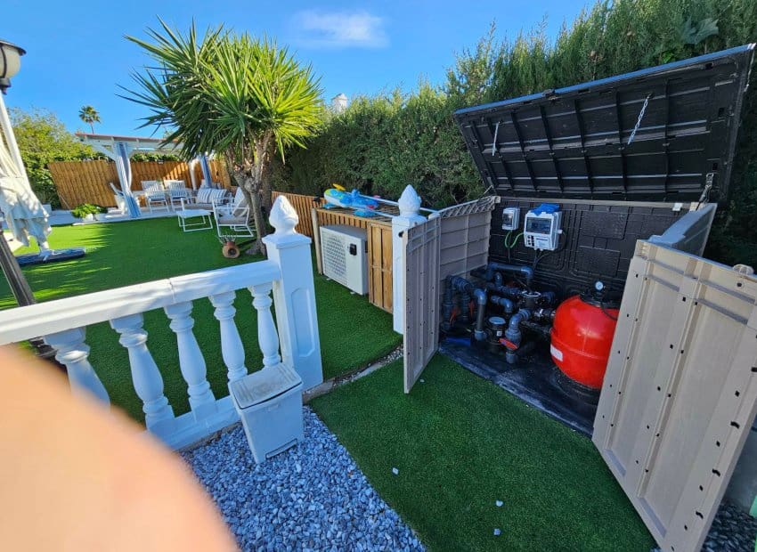 4 bedroom Villa for sale in San Fulgencio with pool - € 520,000 (Ref: 9495366)