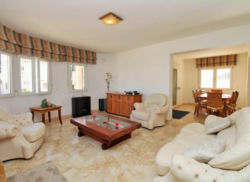 3 bedroom Villa for sale in Las Ramblas Golf with pool - € 465,000 (Ref: 9500647)