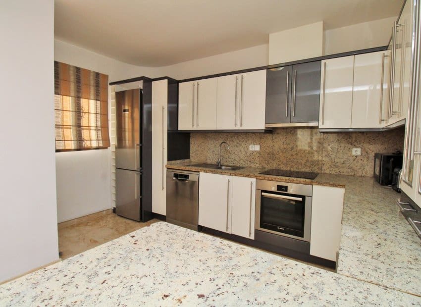 3 bedroom Villa for sale in Las Ramblas Golf with pool - € 465,000 (Ref: 9500647)