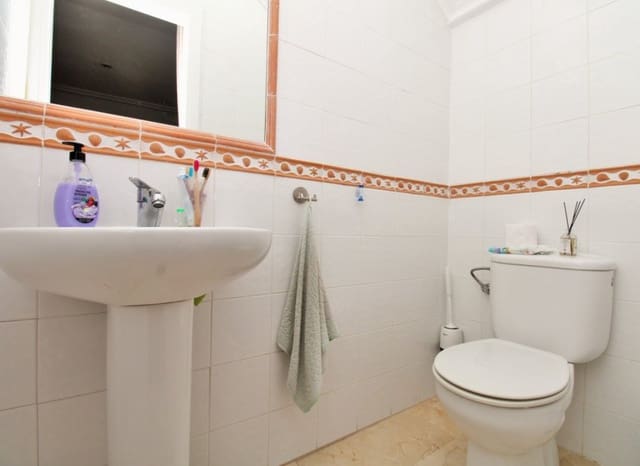 2 soverom Hus til salgs i Los Dolses, Orihuela med svømmebasseng - € 229 995 (Ref: 9500648)