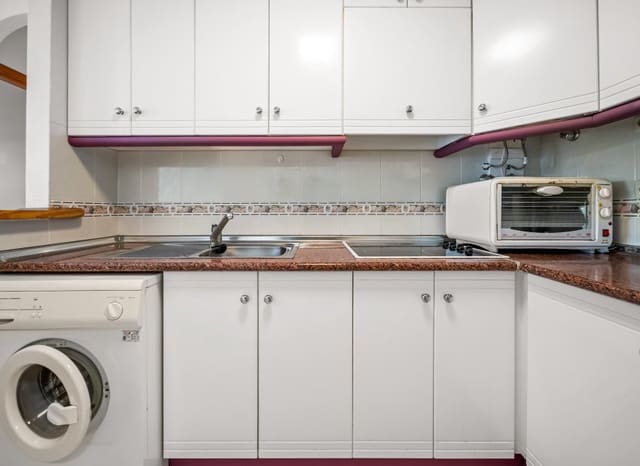 Apartamento de 2 habitaciones en Cañada del Molino, Torrevieja en venta con piscina - 189.900 € (Ref: 9500650)