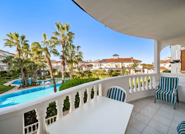 Apartamento de 2 habitaciones en Cañada del Molino, Torrevieja en venta con piscina - 189.900 € (Ref: 9500650)