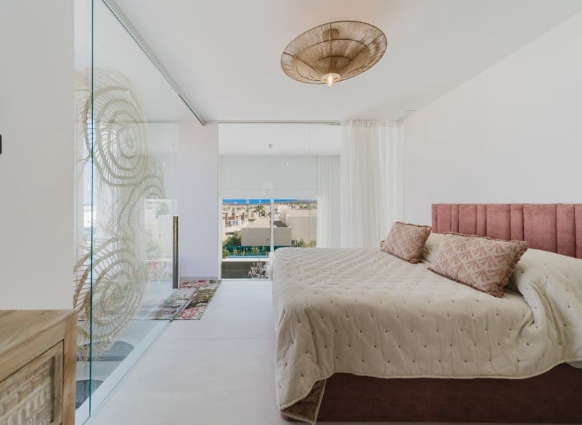 3 bedroom Semi-detached Villa for sale in Algorfa with pool - € 525,000 (Ref: 9500651)