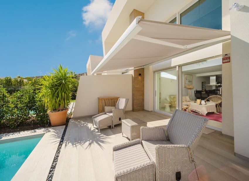 3 bedroom Semi-detached Villa for sale in Algorfa with pool - € 525,000 (Ref: 9500651)