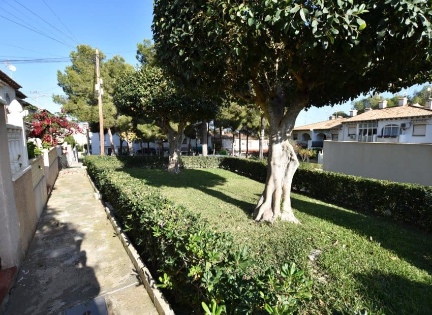 3 sovrum Hus till salu i Torrevieja med pool - 149 000 € (Ref: 9503502)