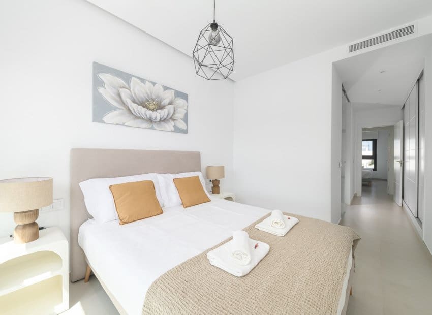 2 bedroom Apartment for sale in Pilar de la Horadada with pool - € 299,000 (Ref: 9503504)