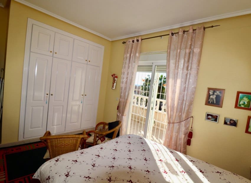 3 camera da letto Casa in vendita in Dona Pepa con piscina - 249.950 € (Rif: 9503507)