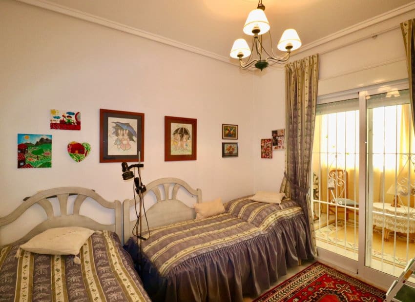 3 camera da letto Casa in vendita in Dona Pepa con piscina - 249.950 € (Rif: 9503507)