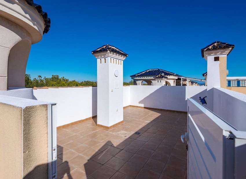 2 bedroom Apartment for sale in Orihuela Costa with pool - € 185,000 (Ref: 9510271)