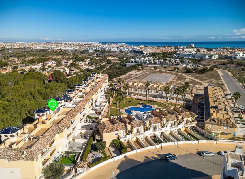 2 bedroom Apartment for sale in Orihuela Costa with pool - € 185,000 (Ref: 9510271)