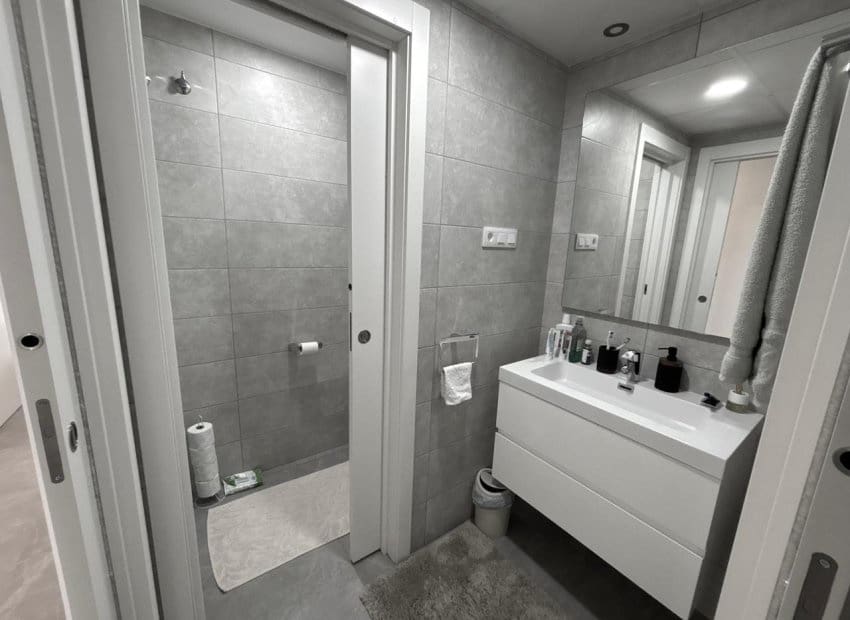 Apartamento de 2 habitaciones en Orihuela Costa en venta con piscina - 420.000 € (Ref: 9510273)