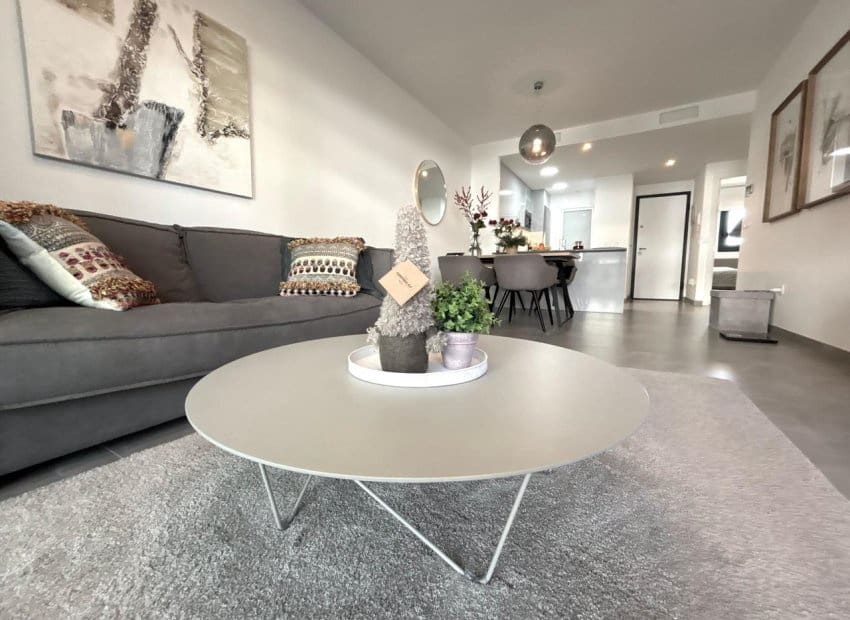 Apartamento de 2 habitaciones en Orihuela Costa en venta con piscina - 420.000 € (Ref: 9510273)