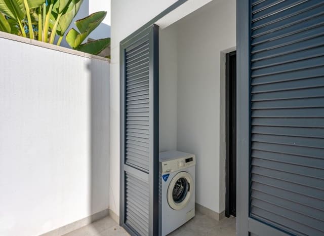 Chalet de 3 habitaciones en Las Filipinas en venta con piscina - 519.500 € (Ref: 9510277)