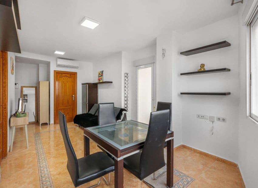 2 camera da letto Appartamento in vendita in Torrevieja - 129.900 € (Rif: 9510280)