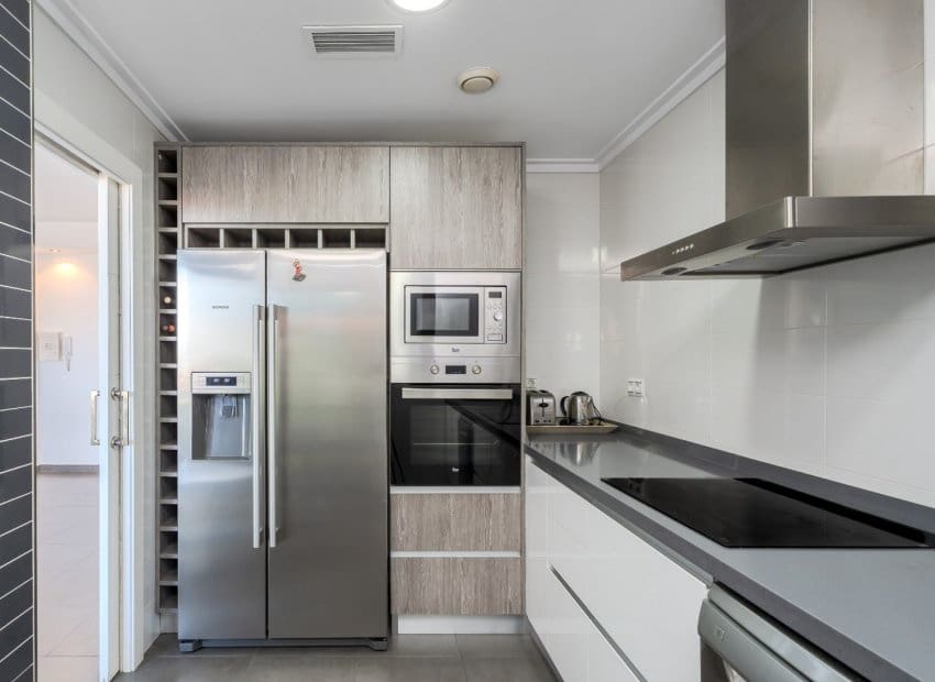 3 makuuhuone Kattohuoneisto myytävänä paikassa Orihuela Costa mukana uima-altaan - 346 000 € (Ref: 9516565)