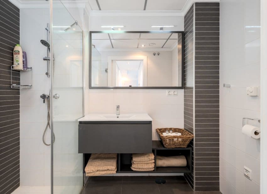 3 makuuhuone Kattohuoneisto myytävänä paikassa Orihuela Costa mukana uima-altaan - 346 000 € (Ref: 9516565)