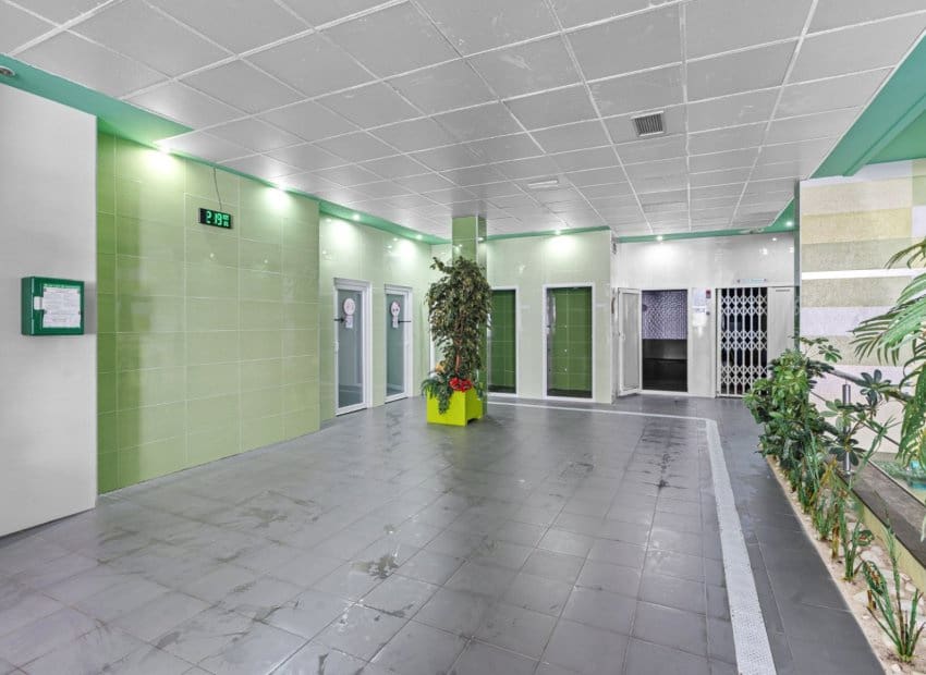 3 makuuhuone Kattohuoneisto myytävänä paikassa Orihuela Costa mukana uima-altaan - 346 000 € (Ref: 9516565)