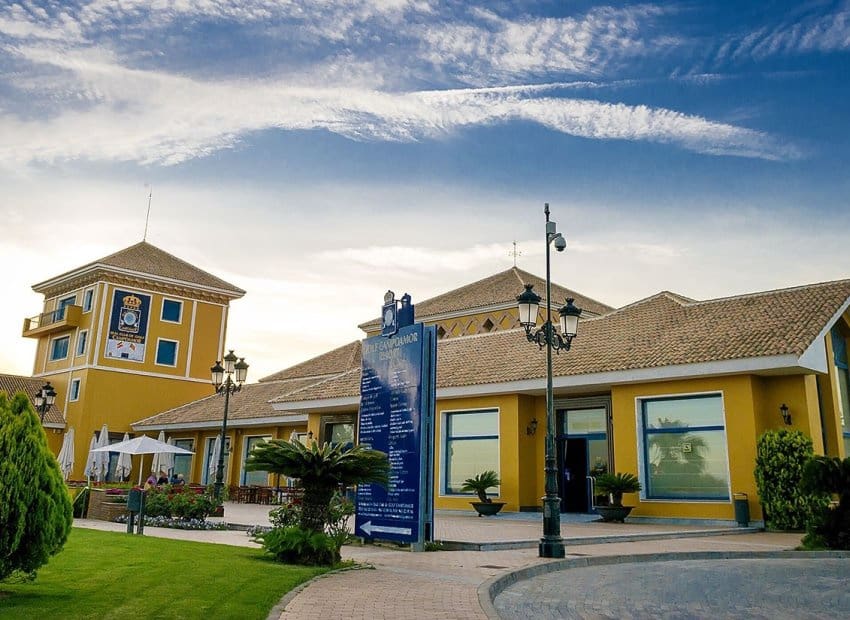 2 Zimmer Apartment zu verkaufen in Filipinas mit Pool - 167.500 € (Ref: 9516566)