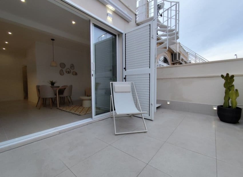 2 soverom Hus til salgs i La Siesta - € 149 000 (Ref: 9521843)