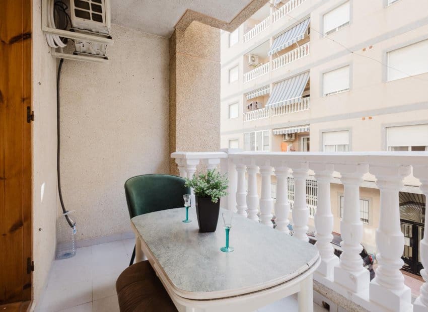 2 quarto Apartamento para venda em Torrevieja - 129 500 € (Ref: 9521845)