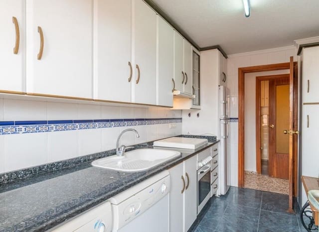 3 soveværelse Penthouse til salg i Playa de los Náufragos, Torrevieja - € 149.900 (Ref: 9521865)