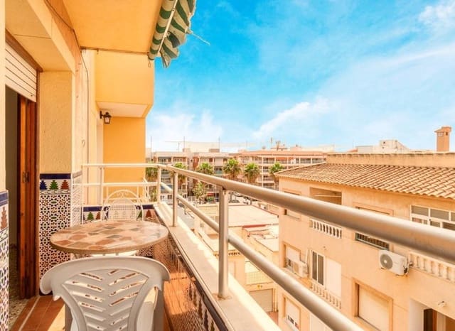 3 soveværelse Penthouse til salg i Playa de los Náufragos, Torrevieja - € 149.900 (Ref: 9521865)
