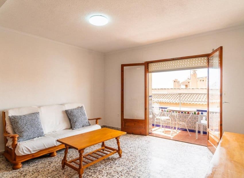 3 soveværelse Penthouse til salg i Torrevieja - € 149.900 (Ref: 9521865)