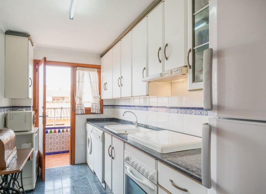 3 soveværelse Penthouse til salg i Torrevieja - € 149.900 (Ref: 9521865)